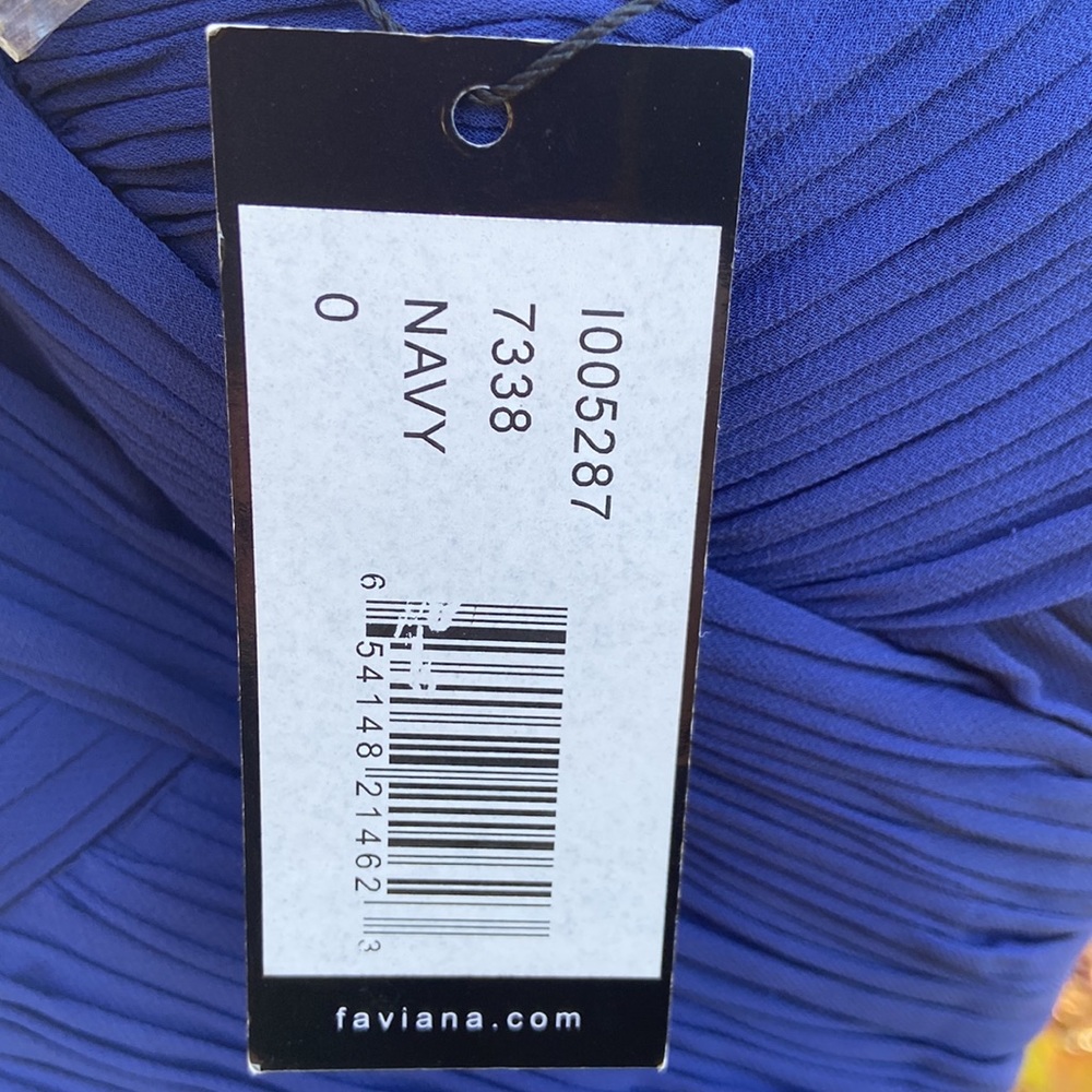 NWT Faviana Strapless Long Sweetheart Gown FLAWED Women's Size 0 - Picture 4 of 12
